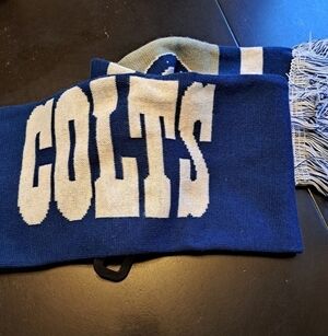 Indianapolis Colts Oversized Fringed Scarf